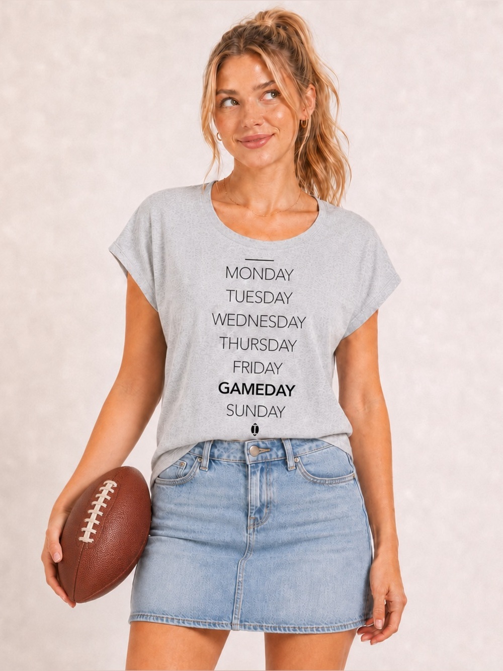 GAMEDAY Women’s Graphic Tee